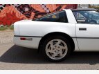 Thumbnail Photo 11 for 1990 Chevrolet Corvette